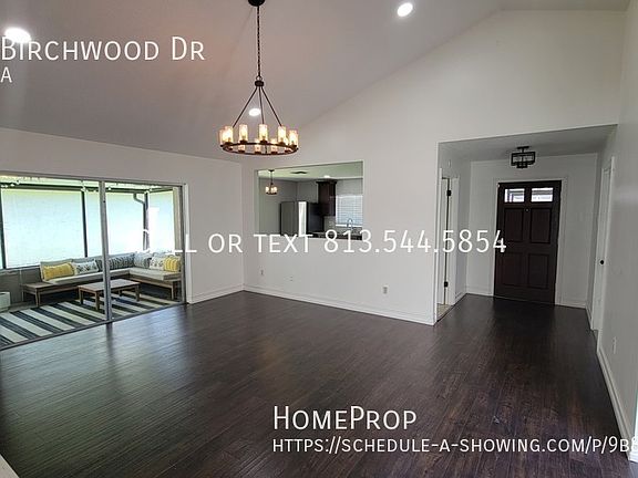 5th image of 5941 Birchwood Dr