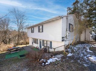 806 A&b Price St, Morgantown, WV 26505