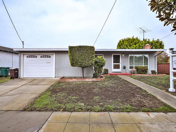 2nd image of 25034 Willimet Way