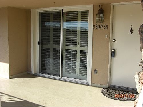 Front Patio & Entrance
