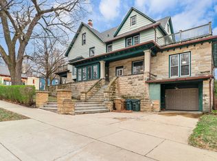 952 Jenifer St, Madison, WI 53703