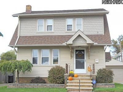 2nd image of 16804 Pearldale Ave