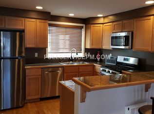 8504 Nesbit Ave N, Seattle, WA 98103