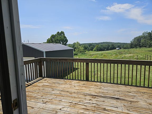 5th image of 2800 Moreau River Ln