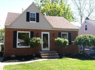 2711 Hearthstone Rd, Parma, OH 44134