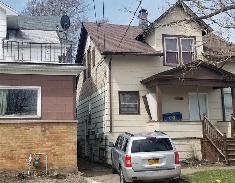 2nd image of 148 Harriet Ave