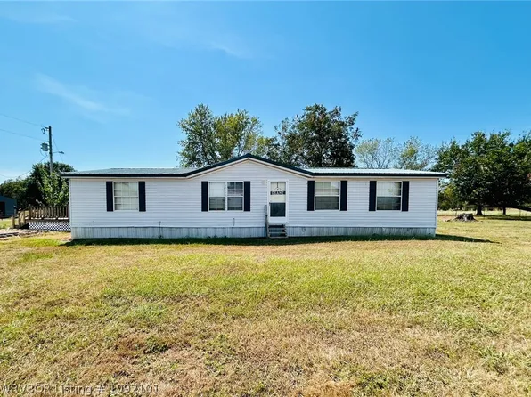 23261 Race Track Rd, Spiro, OK 74959