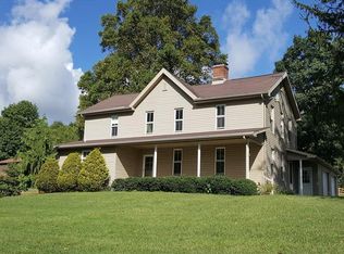245 Robinwood Farm Ln, Edinburg, PA 16116