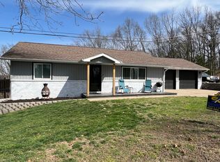 8 Buttonwood Dr, Kimberling City, MO 65686