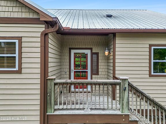 2nd image of 221 Estate Road
