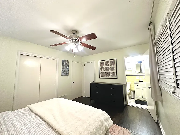 1088 N Druid Hills Cir — Photo 8