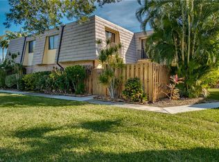 5590 Woodrose Ct APT 3, Fort Myers, FL 33907