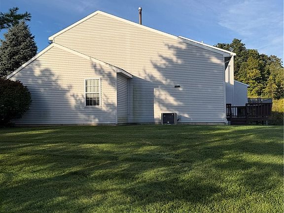 3rd image of 39 Woodbrooke Rd