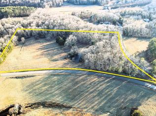 1 Maytown Rd, Bruceton, TN 38317