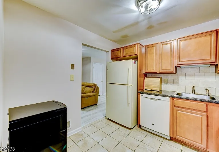 6 Hansen Pl #6 — Photo 24