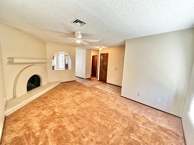 2045 S 14th Ave #65 — Photo 5