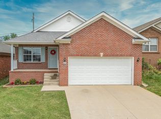 125 Bass Pond Glen Dr, Nicholasville, KY 40356