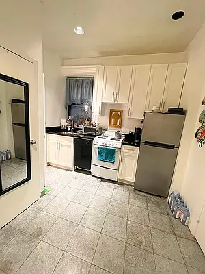 Rented by MOTION New York | media 29