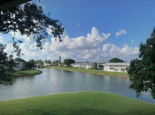 112 Somerset F #F, West Palm Beach, FL 33417
