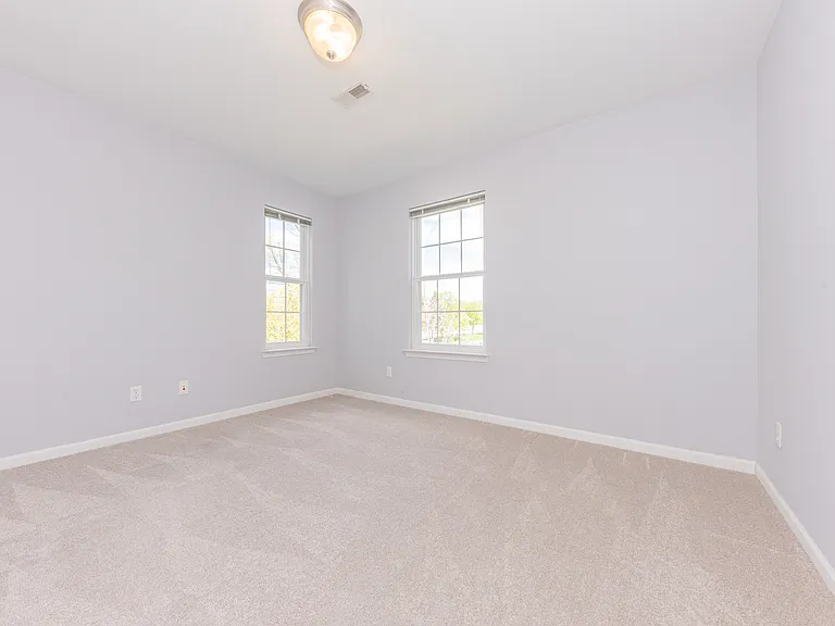 2211 S Main St #1 — Photo 20