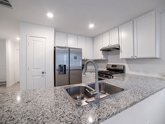 4th image of 5949 Antonio Pl