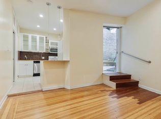 209 Grand St #1, New York, NY 10013