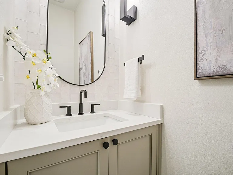 2518 Watkins Way — Photo 5