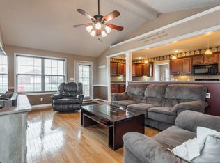 711 Weaver Rd, Memphis, IN 47143