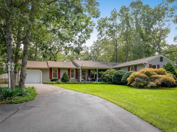 402 Breaker Dr, Galloway, NJ 08205