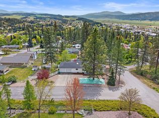 620 E 10th Ave, Colville, WA 99114