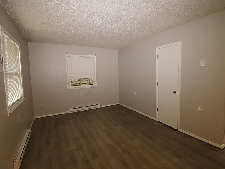 23053 Main St #13 — Photo 12