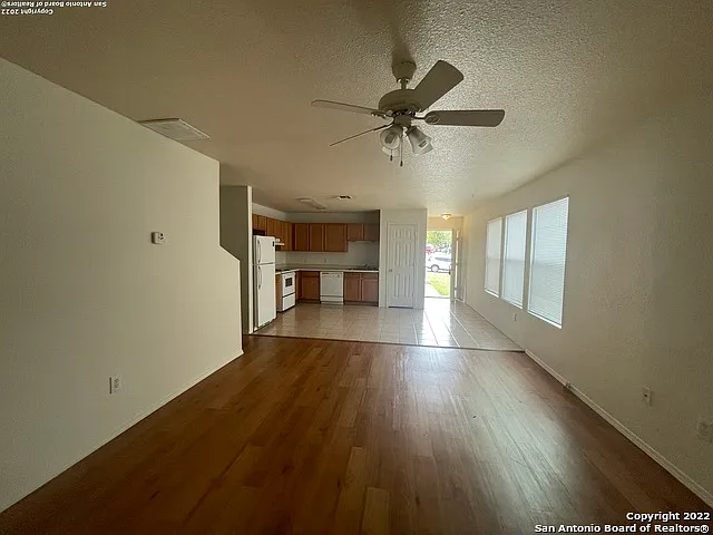 11247 Terra Loop Rd — Photo 6