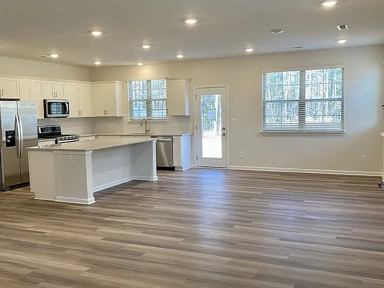 3217 Glenn Hope Way — Photo 14