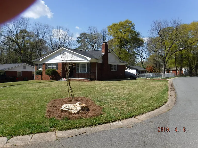 3900 Paisley Pl — Photo 12