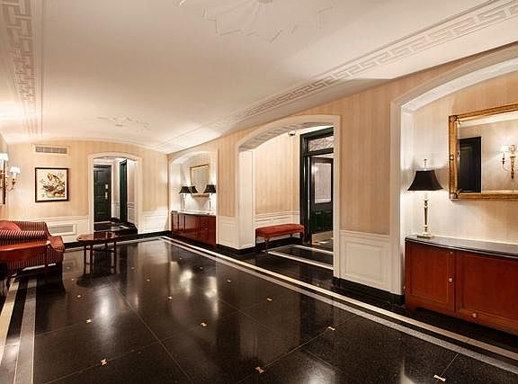 5th image of 220 E 73rd St #7E