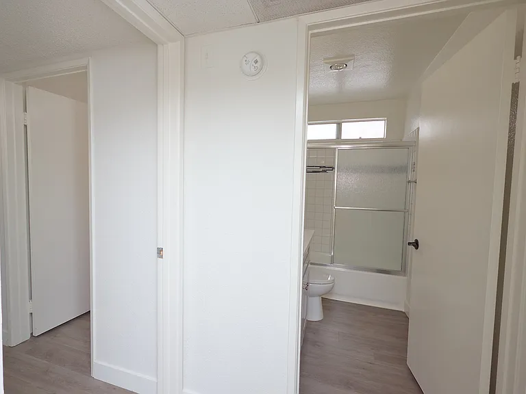 Victory Apartments — Photo 11