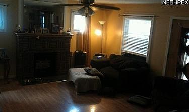 3rd image of 6307 Northcliff Ave
