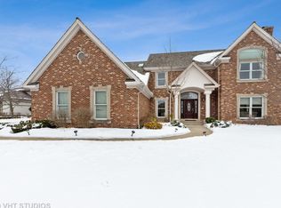 29034 N Brassie Ct, Mundelein, IL 60060