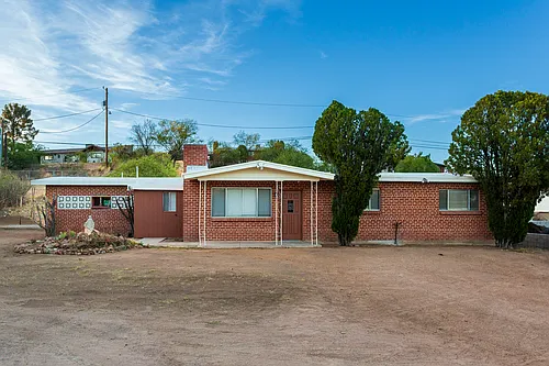 535 N Cimarron St Photo 1