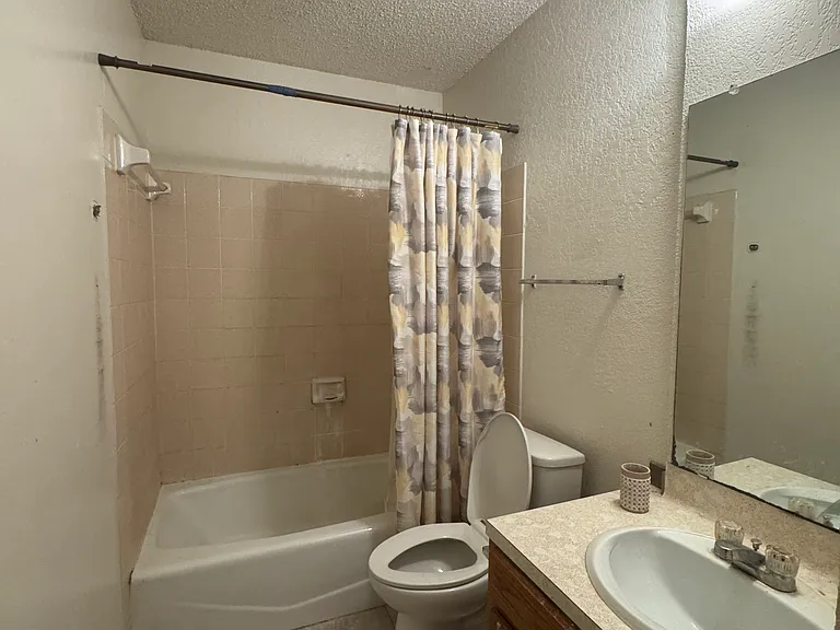 2301 Mesa Park Dr — Photo 8