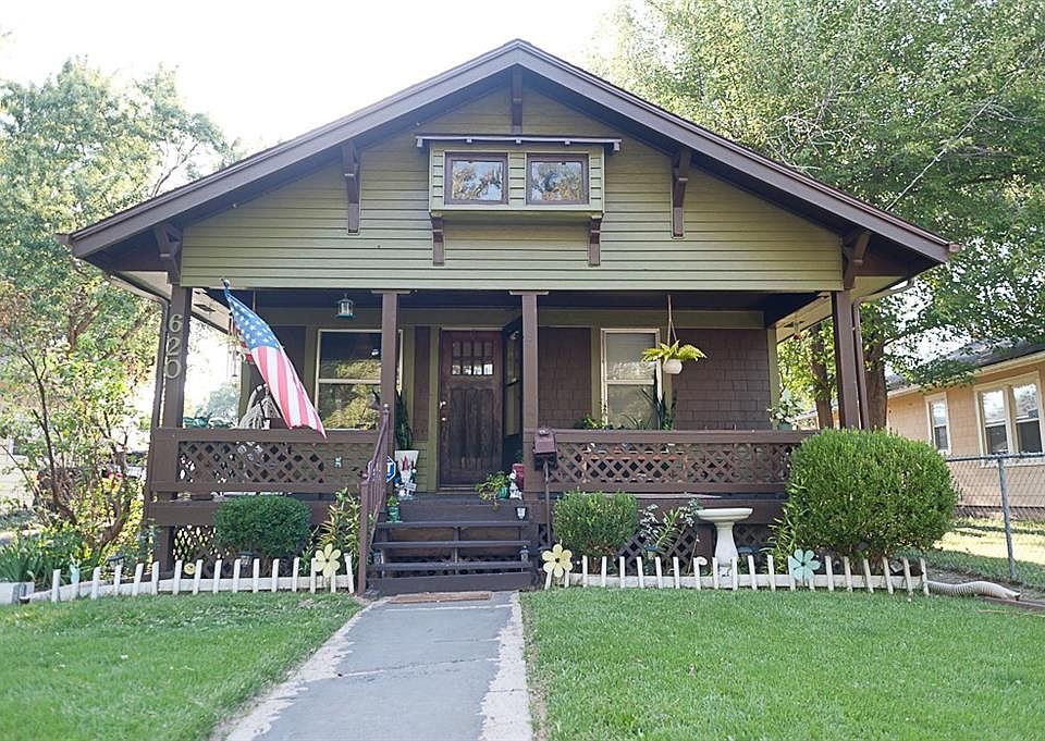 1st image of 620 S Hardy Ave