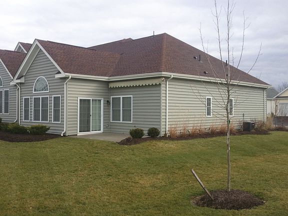 2nd image of 330 Patriot Ln