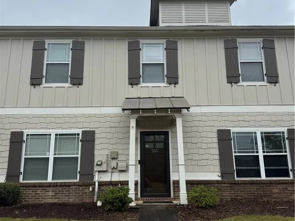255 Oconee River Cir, Athens, GA 30605