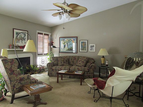 Living Room, vaulted ceiling