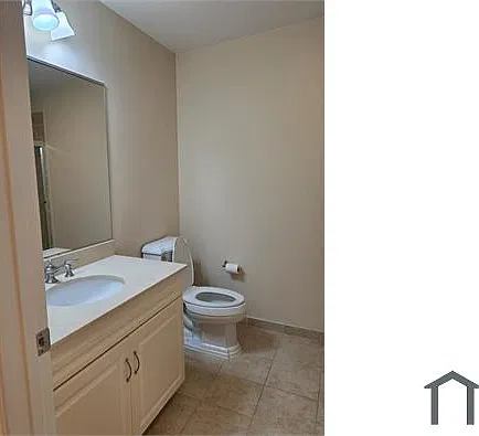 629 Hammond St — Photo 4