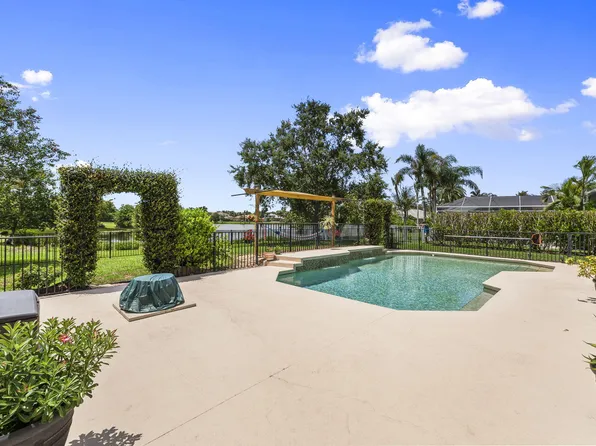 2182 SW Dove Canyon Way, Palm City, FL 34990