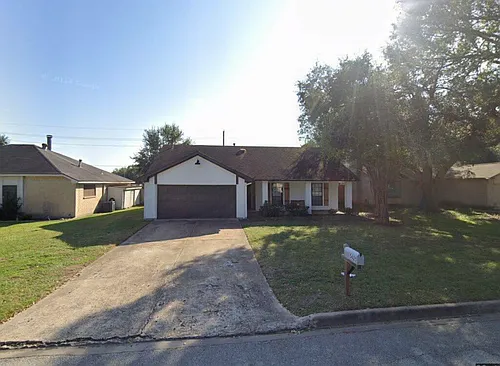 5625 Village Way Dr Photo 1 5625 Village Way Dr Photo 1