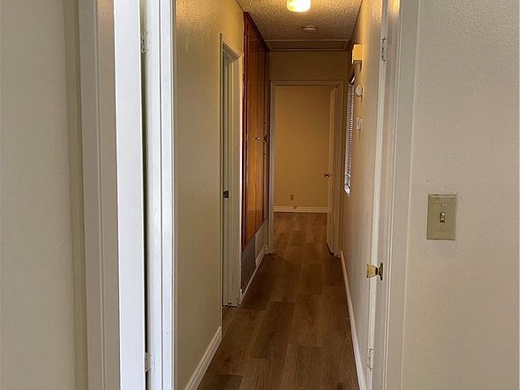 5th image of 41844 Briarwood Ave