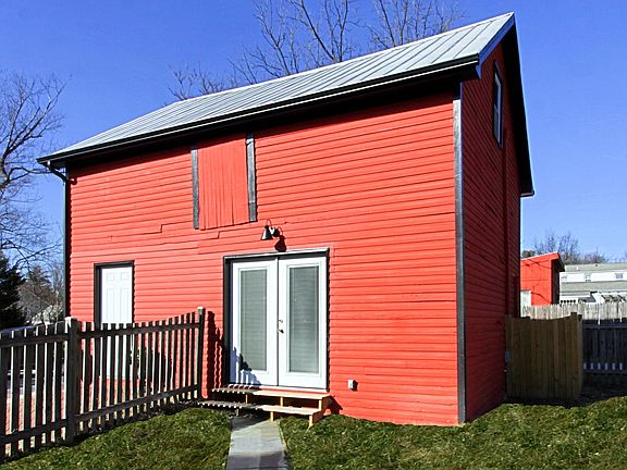 Carriage House/Home Office