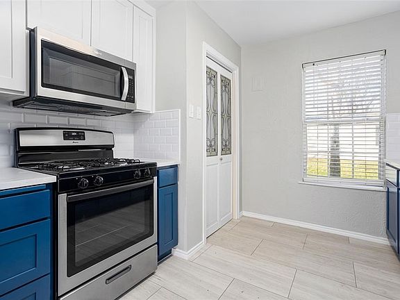 3rd image of 3722 Harley Ave